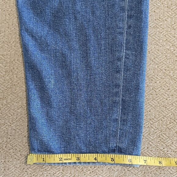 American Eagle Outfitters Mom Jean Denim Jeans - Size 2 - Picture 11 of 12